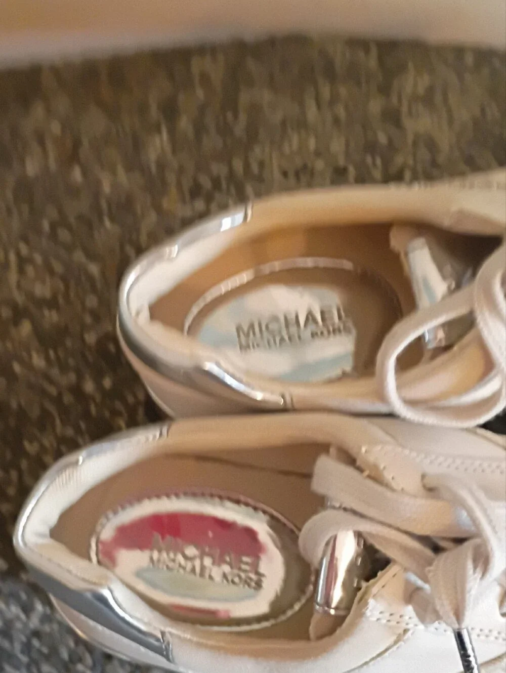 MICHAEL Michael Kors Cream/White Signature Logo Lace-Up Sneakers 7